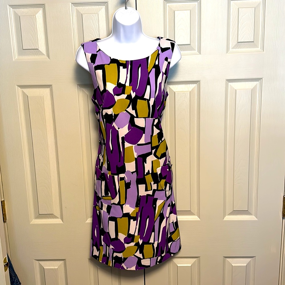 Scarlet brand printed shift dress size 10